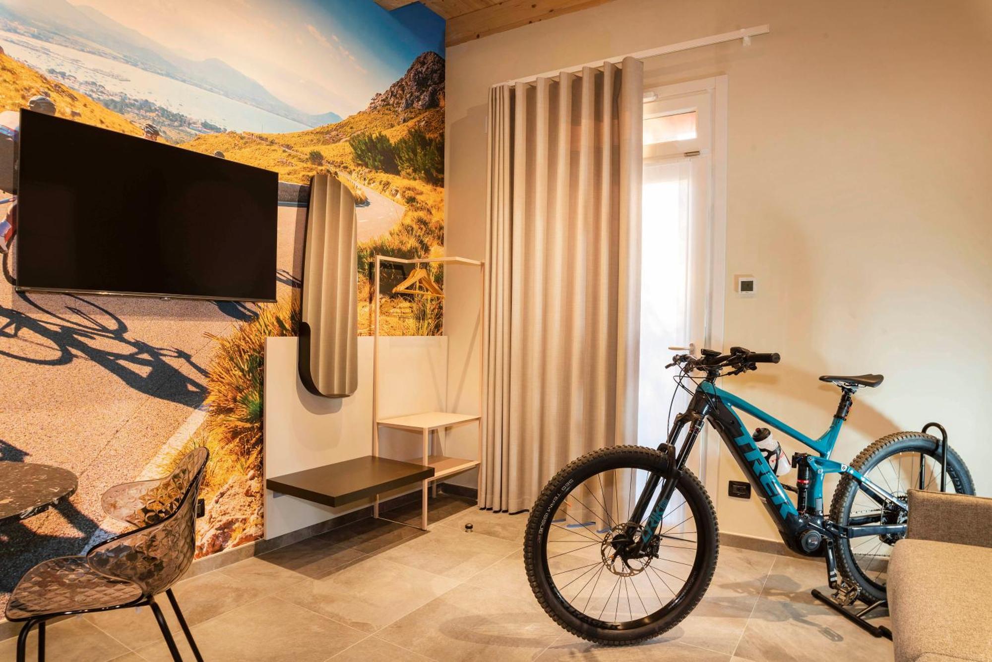 Italianflat - Verona'S River, Free Parking For Car & Bike, Nature, Relax ภายนอก รูปภาพ