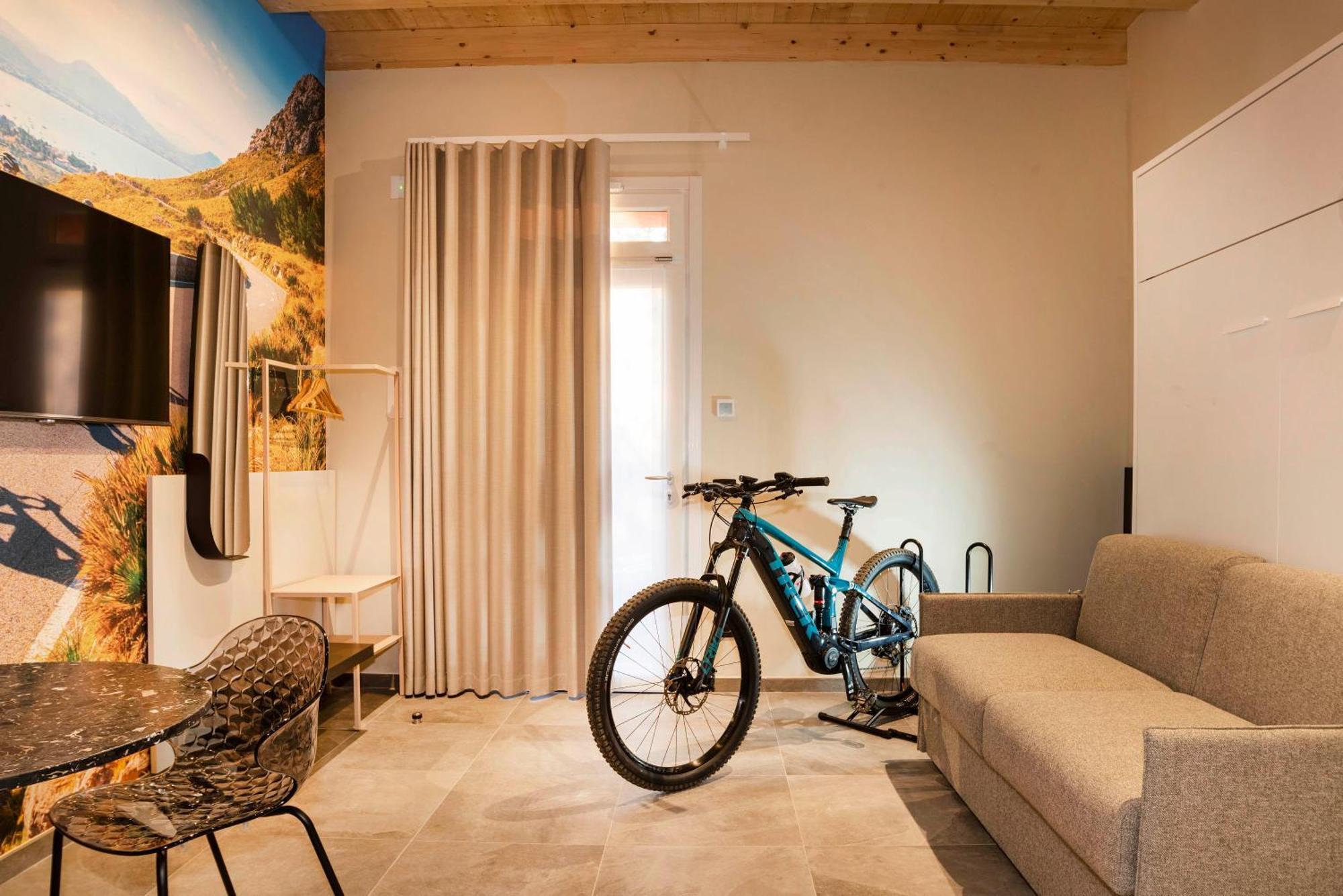 Italianflat - Verona'S River, Free Parking For Car & Bike, Nature, Relax ภายนอก รูปภาพ