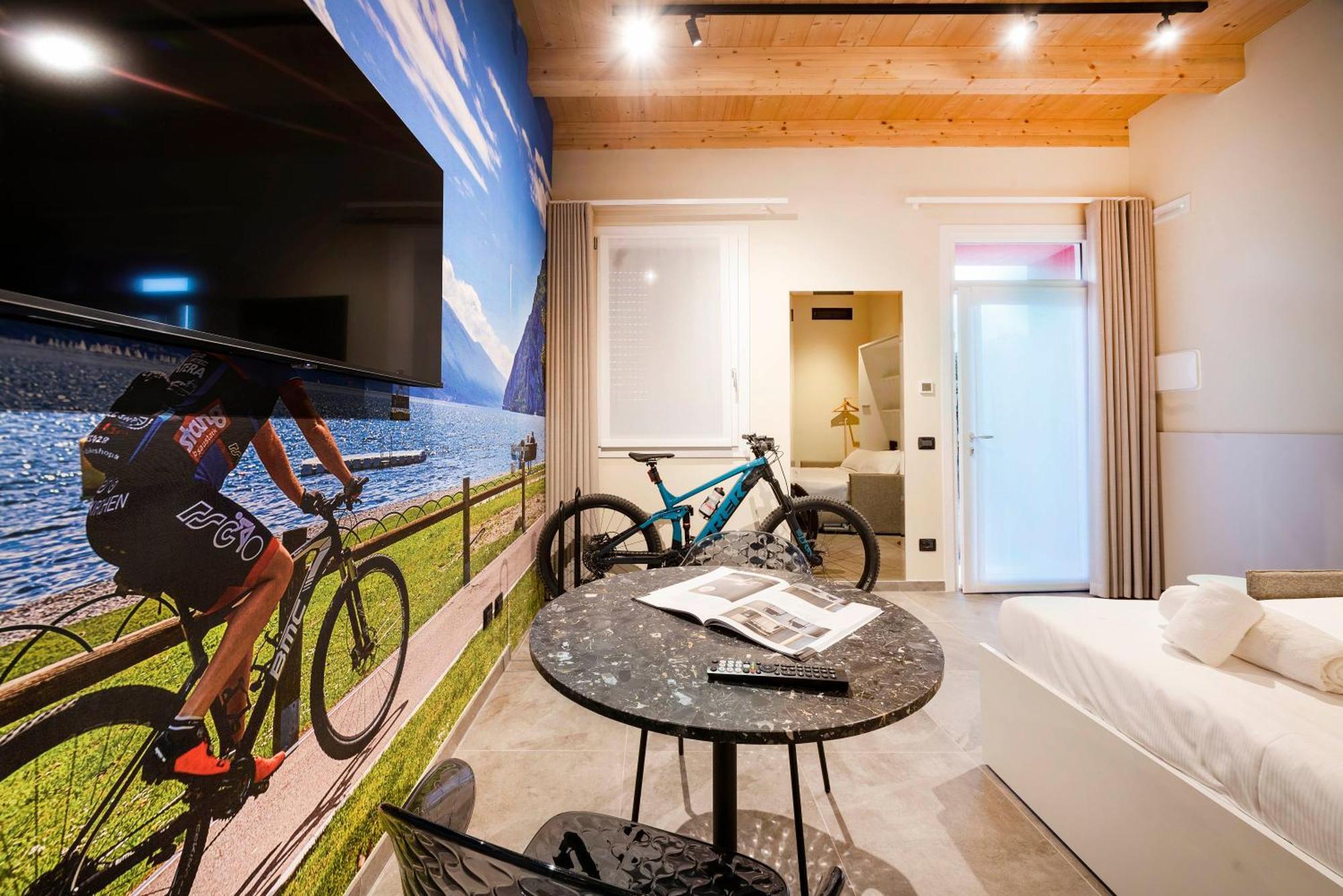 Italianflat - Verona'S River, Free Parking For Car & Bike, Nature, Relax ภายนอก รูปภาพ